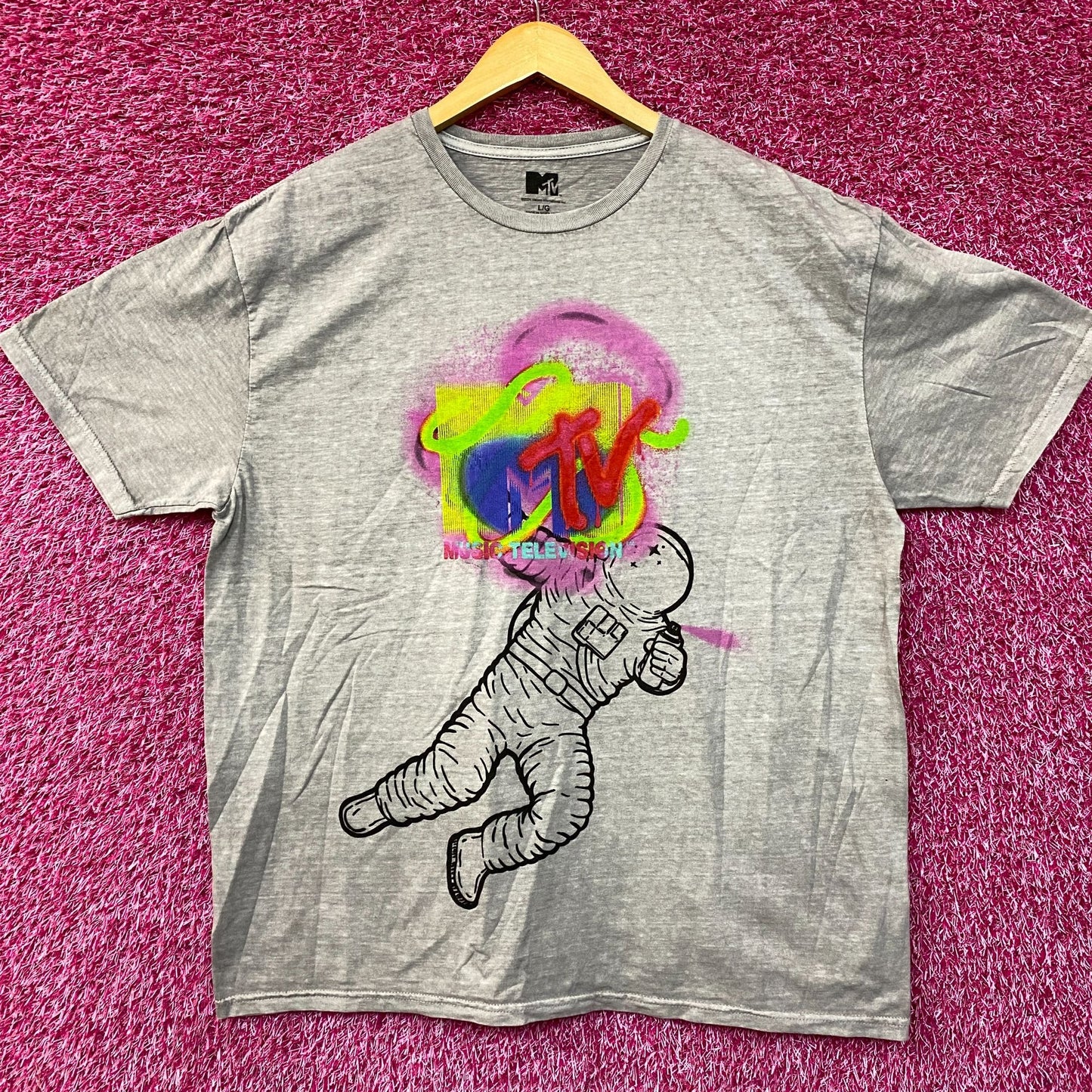 MTV Astronaut Moon Man Trophy Poster T-Shirt Large