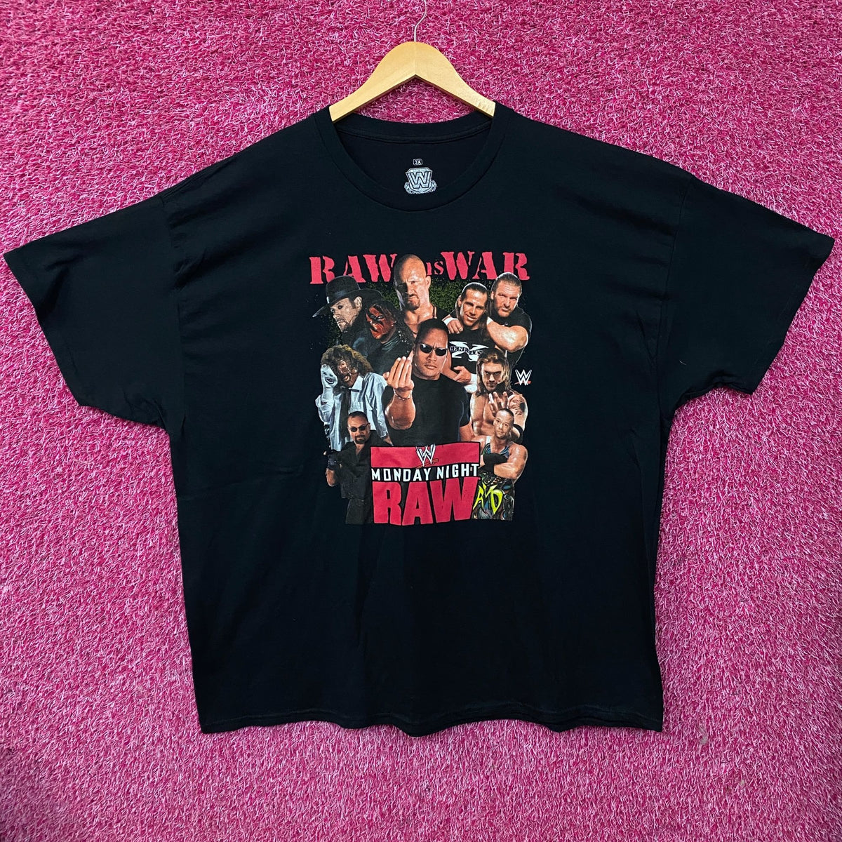 WWE Monday Night Raw Poster Raw is War T-Shirt 3XL