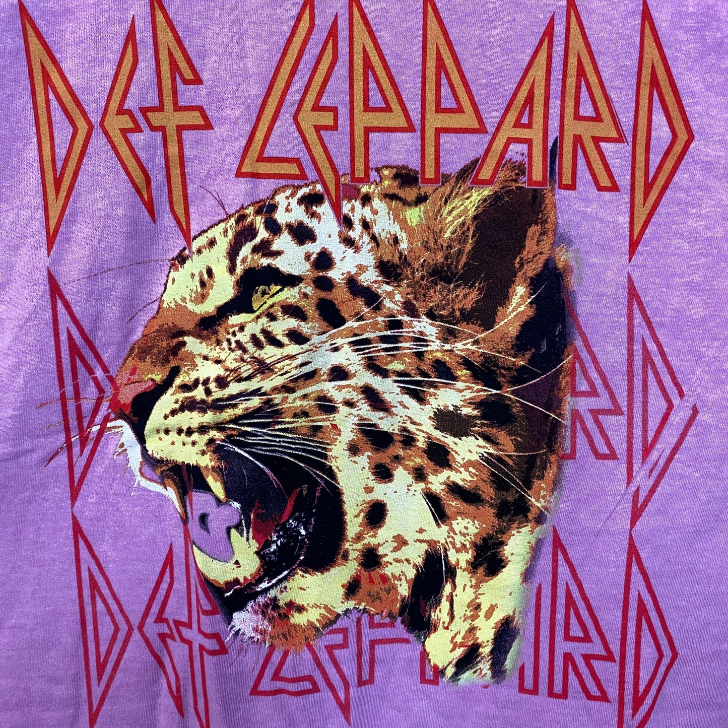 Def Leppard Animals Cheetah oversized rock Tshirt size medium