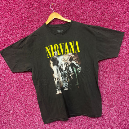 Nirvana Grunge Live Rock Tshirt size Large