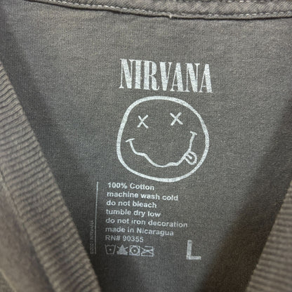 Nirvana Grunge Live Rock Tshirt size Large