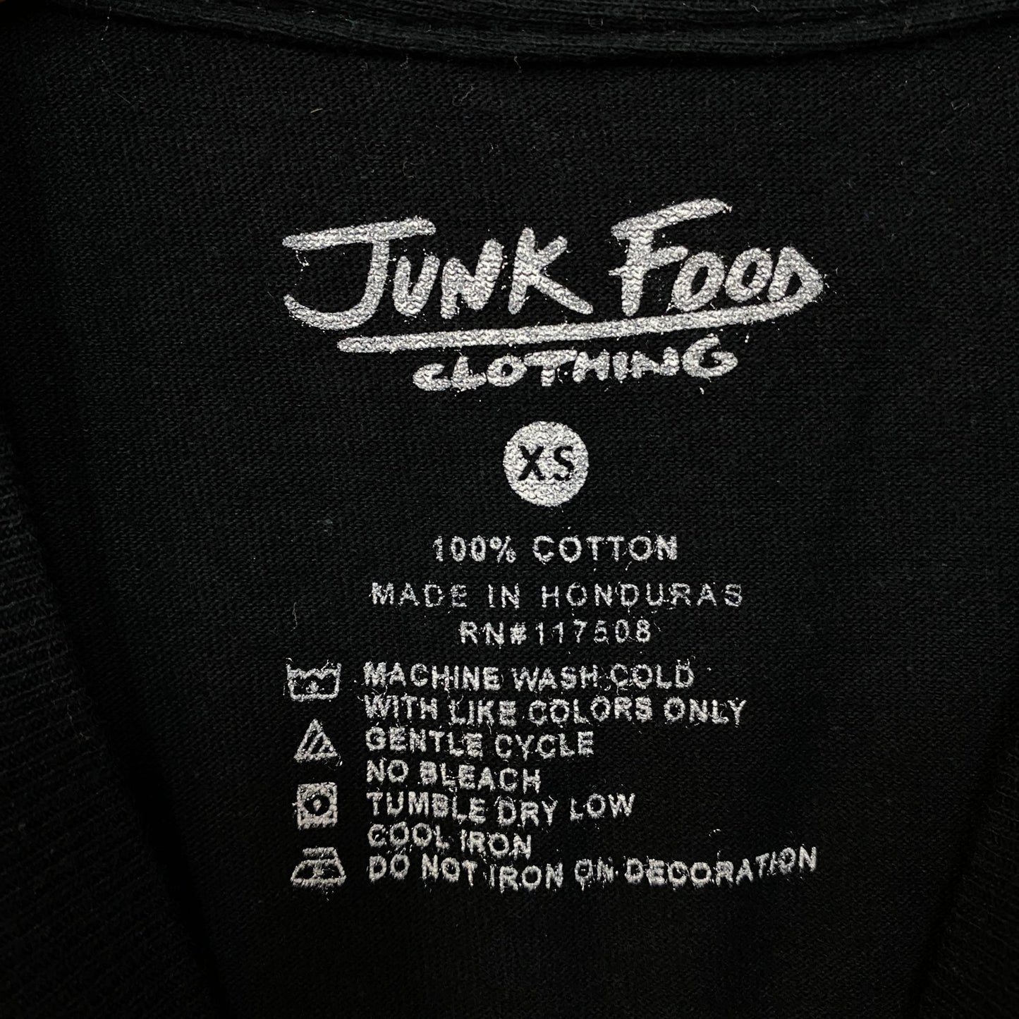 Junk Food Clothing Mon Cheri Vintage Style Graphic Crop Tee XS