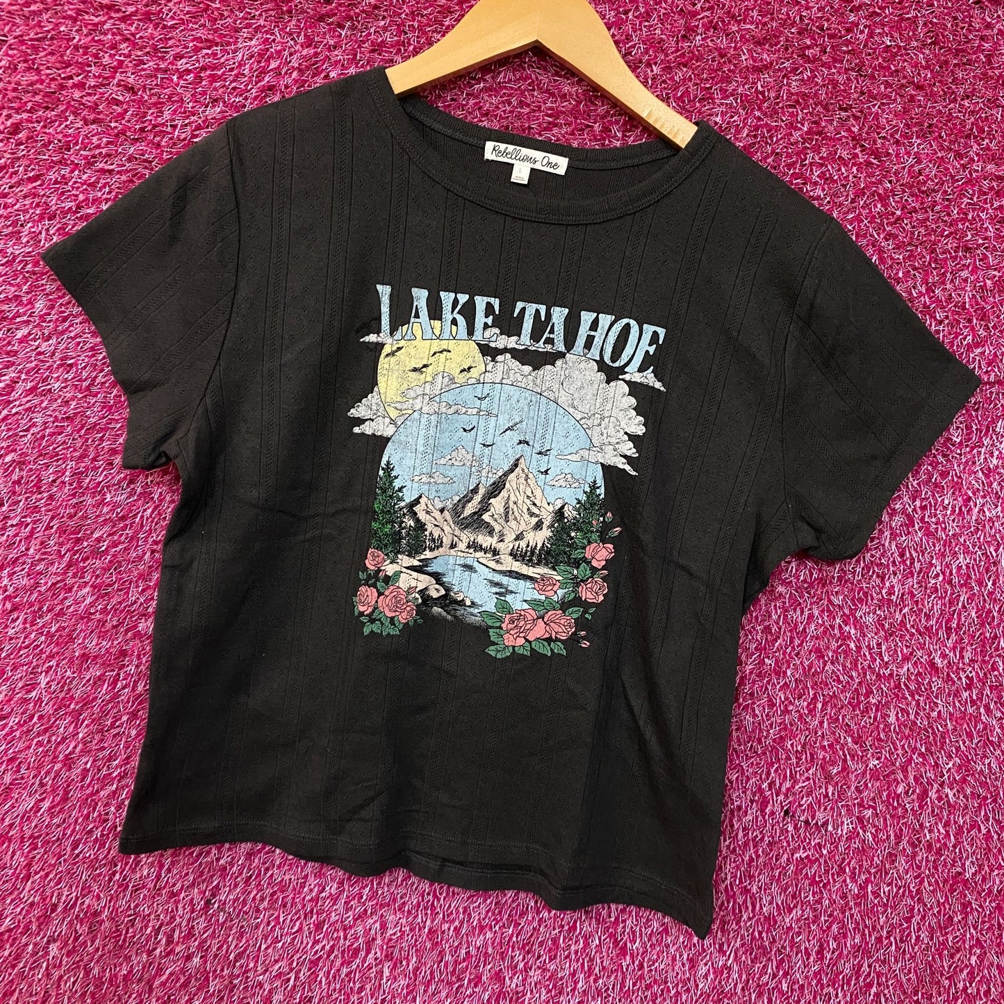 Rebellious One Lake Tahoe Ribbed Graphic Women's Crop Top Large