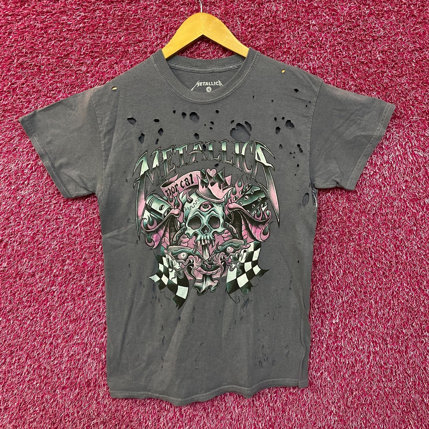 Metallica Norcal distressed purple Rock Tshirt size small