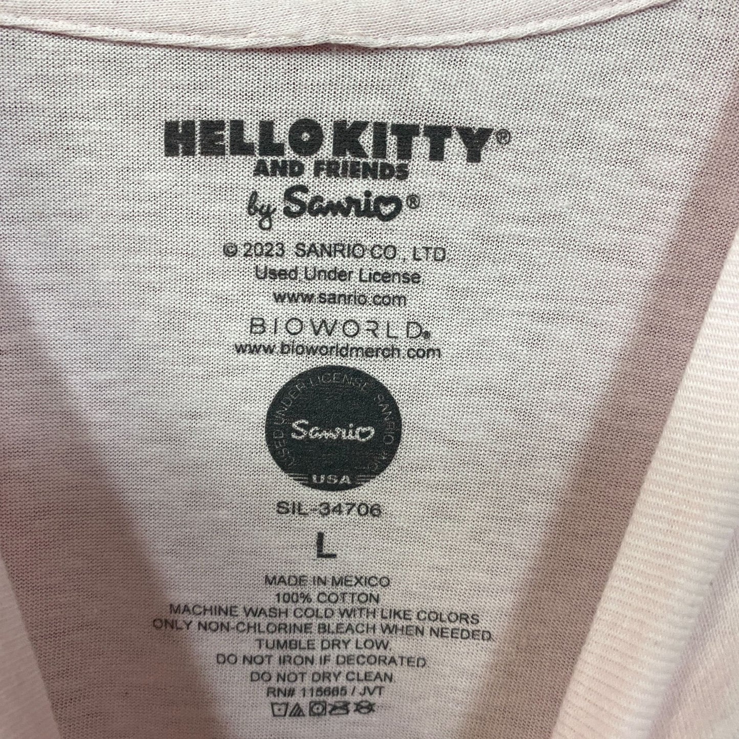 Sanrio Hello Kitty and Friends Mushroom Boyfriend Fit Girls Pink T-Shirt Large