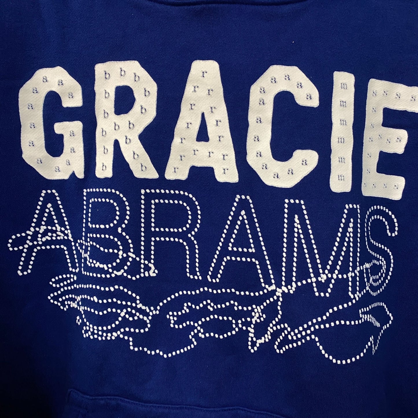 Gracie Abrams Letter Repeat Graphic Pullover Hoodie Medium