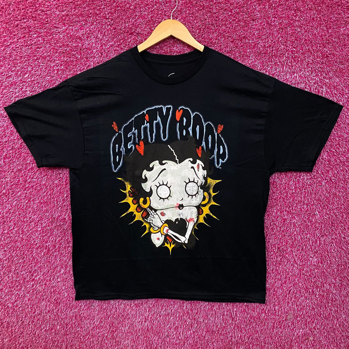 Fleischer Studios Betty Boop Zombie Love Graphic T-Shirt XL