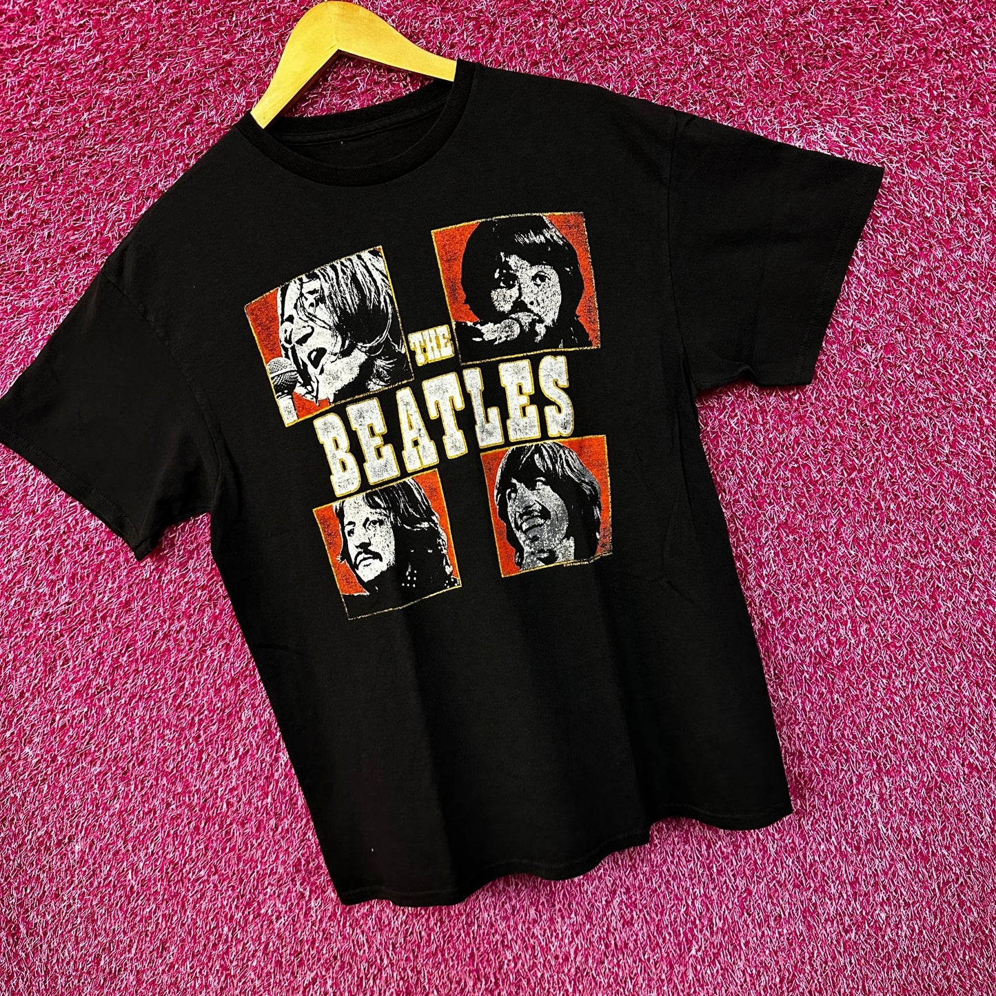 The Beatles Let It Bee Black Distressed Tshirt size Medium
