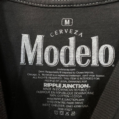 Modelo Especial Cinco de Mayo Art Beer Promo Graphic T-Shirt Medium