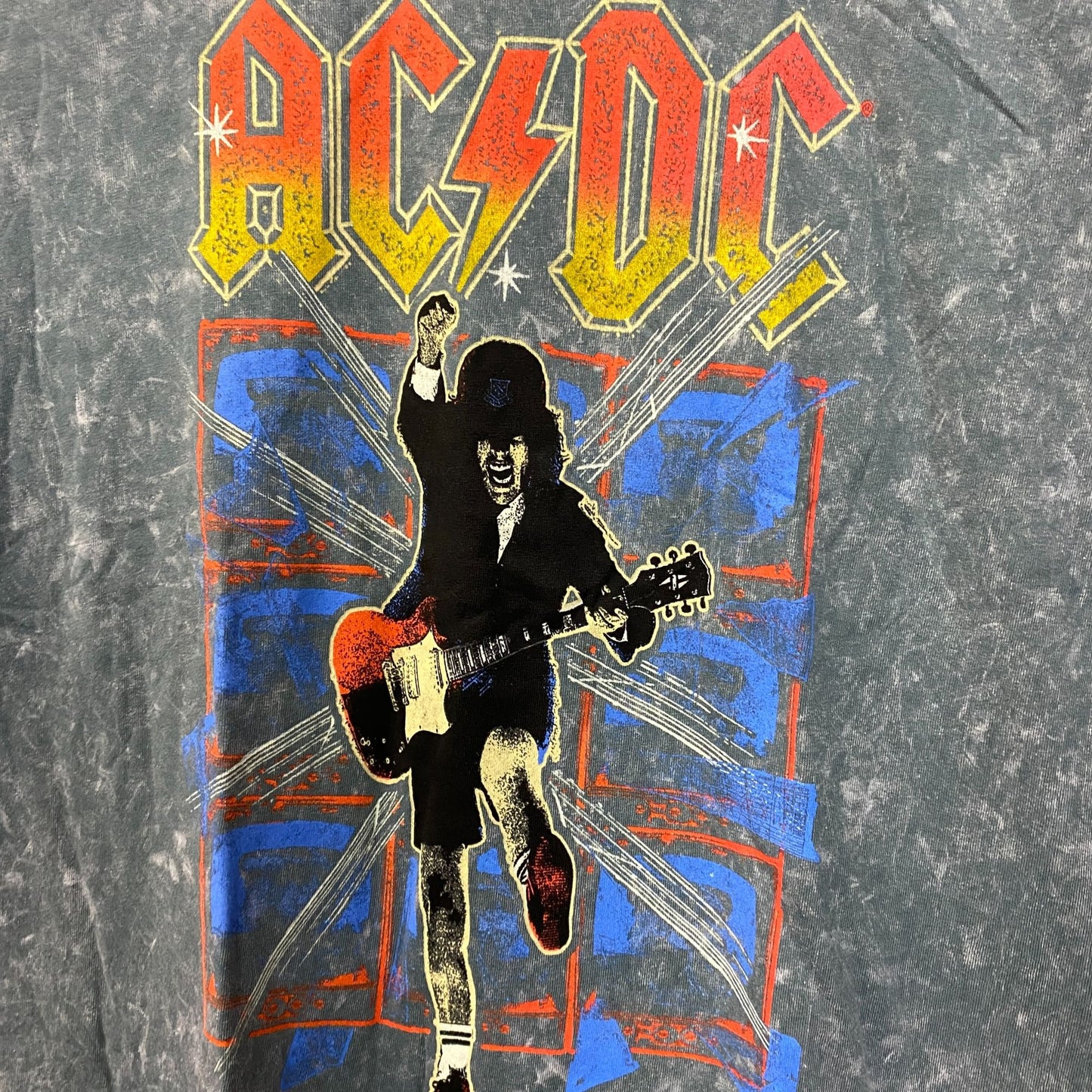 AC/DC Blow Up Your Video Album Art Hard Rock T-Shirt Medium