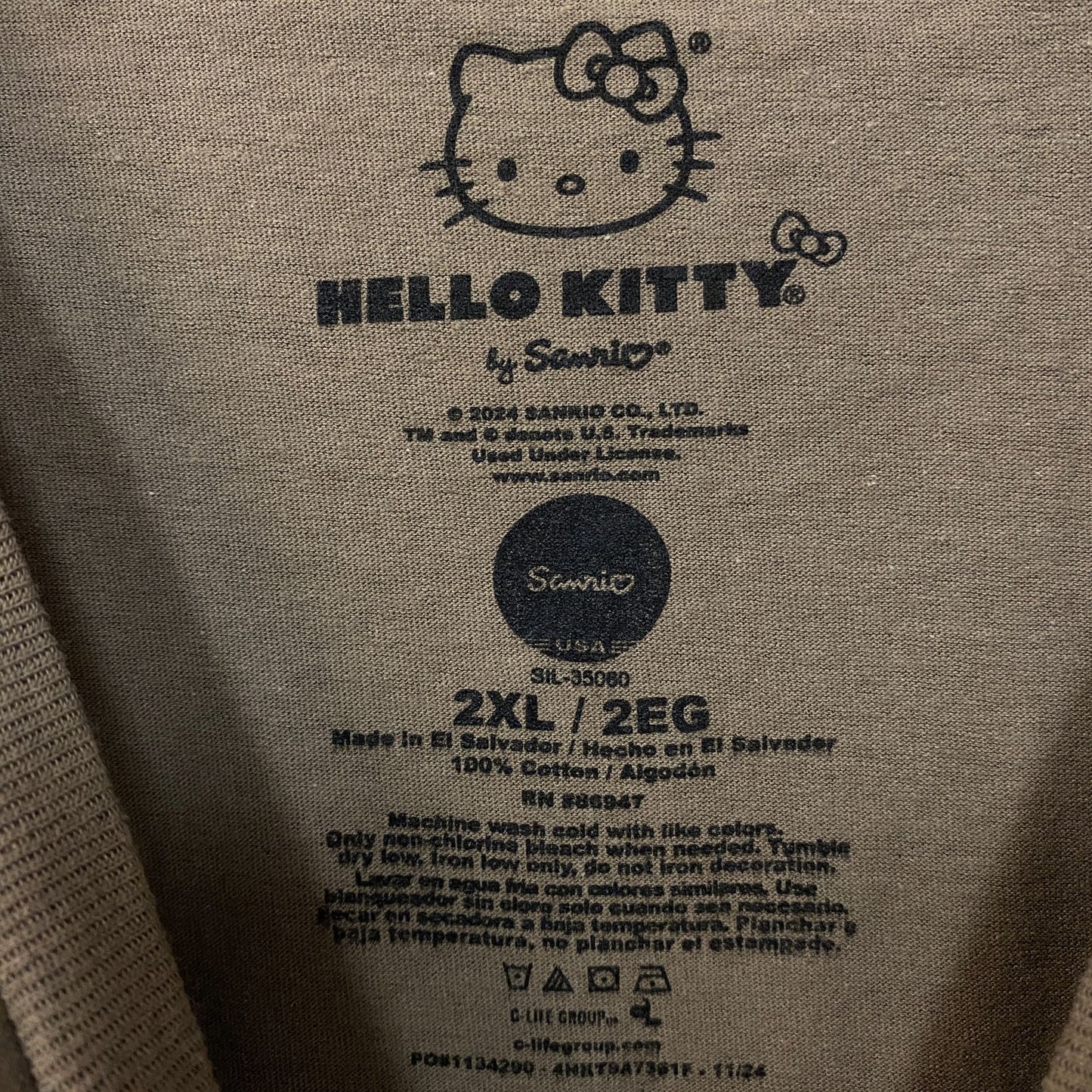 Sanrio Hello Kitty "Greetings From New York City" Graphic T-Shirt 2XL