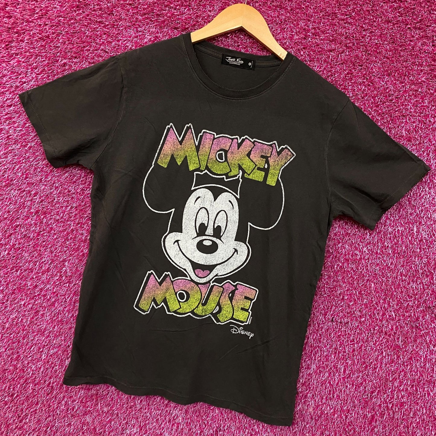 Junk Food x Disney Retro Mickey Mouse Graphic Women's T-Shirt Medium