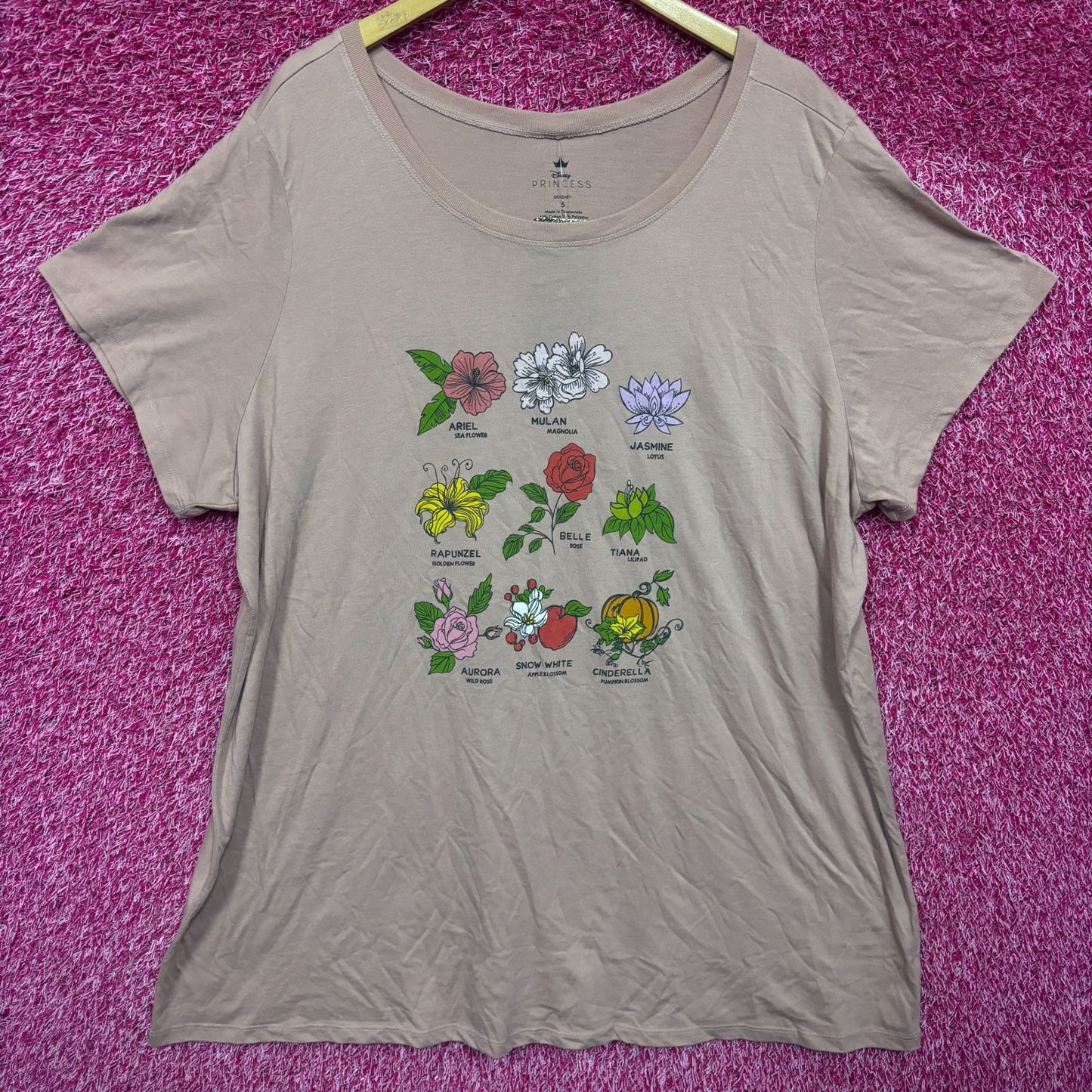 Disney Princess Flower women’s plus size T-shirt 5