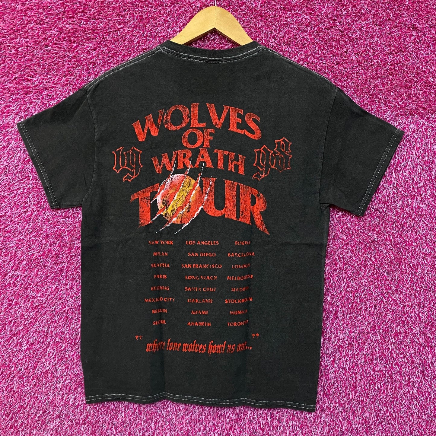 Wolves of Wrath Tour Tshirt size medium