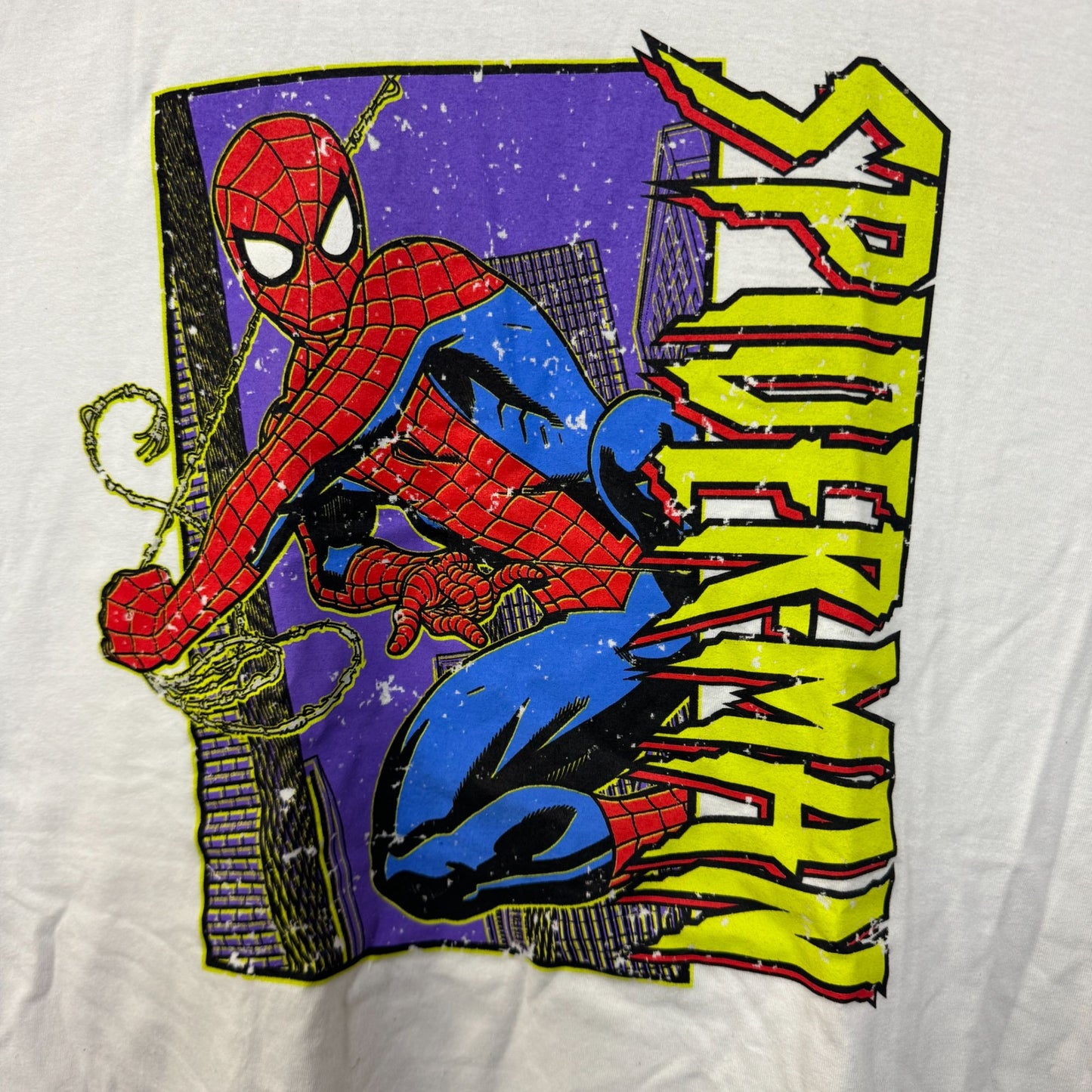 Spiderman Swinging Through The City Neon T-shirt size 2XL