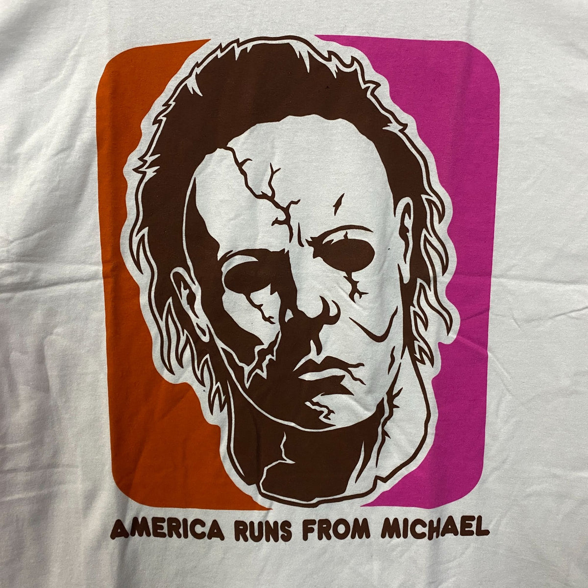 John Carpenter's Halloween "America Runs From Michael" Graphic T-Shirt Large