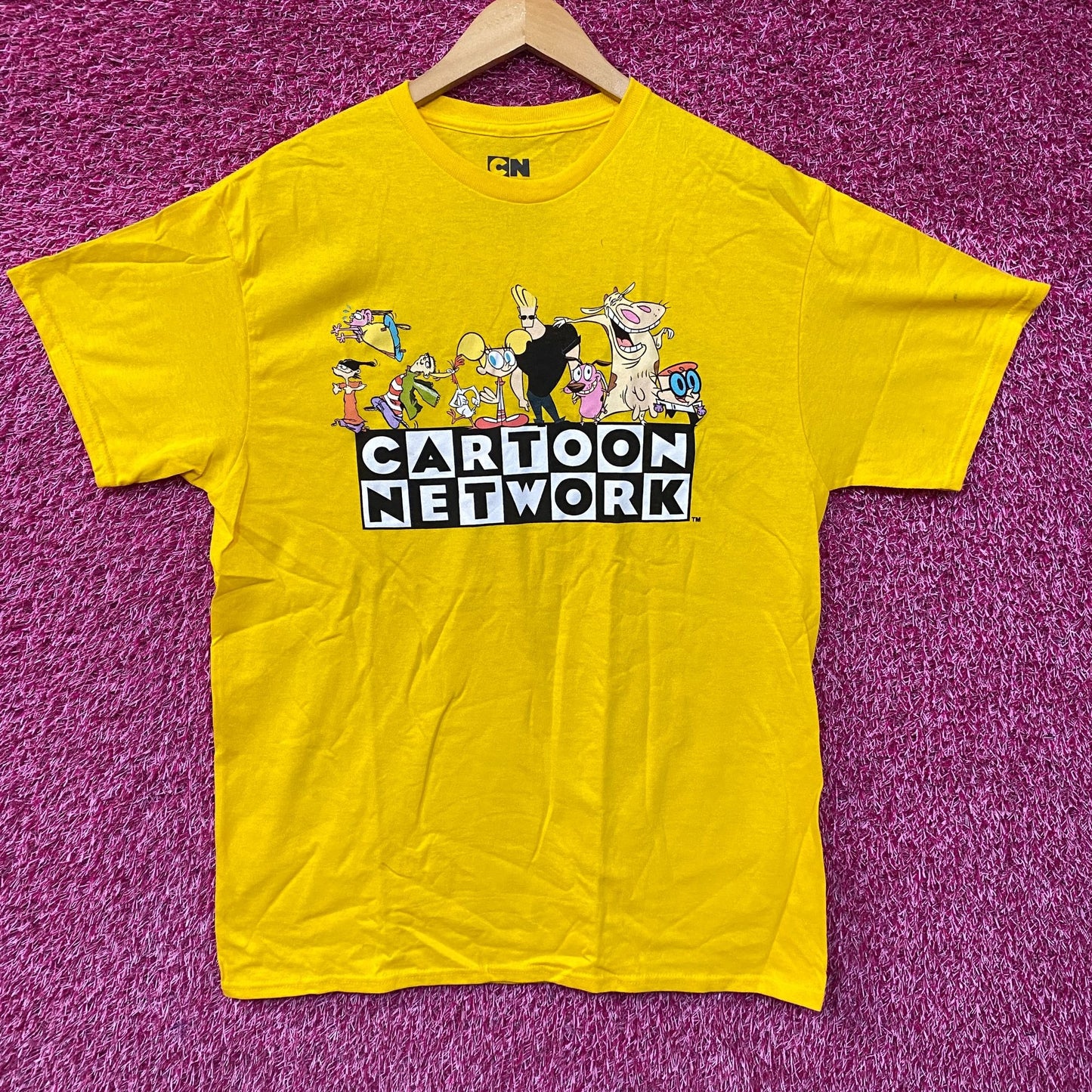 Cartoon Network Throwback Logo With Characters Graphic Print T-Shirt Medium