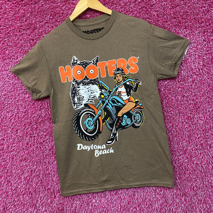Hooters Daytona Beach Motorcycle Club T-Shirt Small
