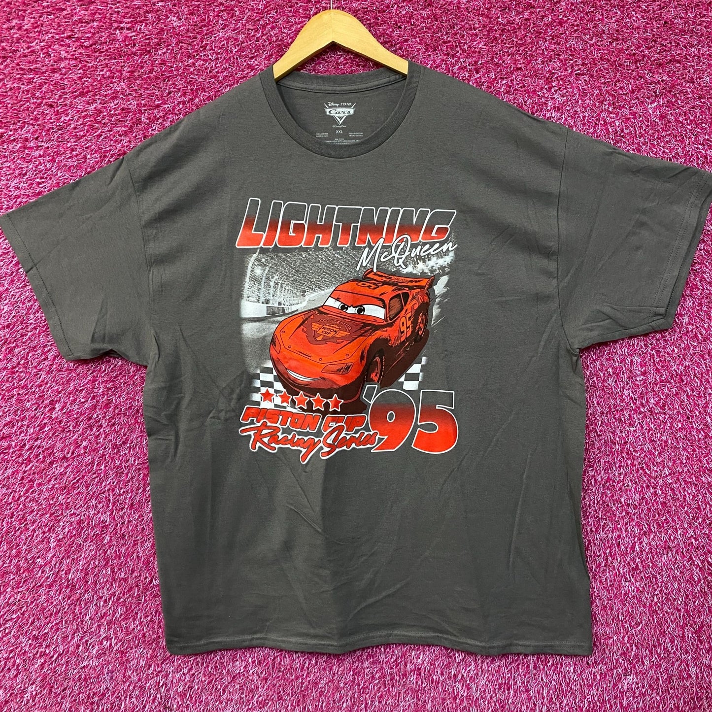Disney Pixar Cars Lightning McQueen Piston Cup 95 T-Shirt 2XL