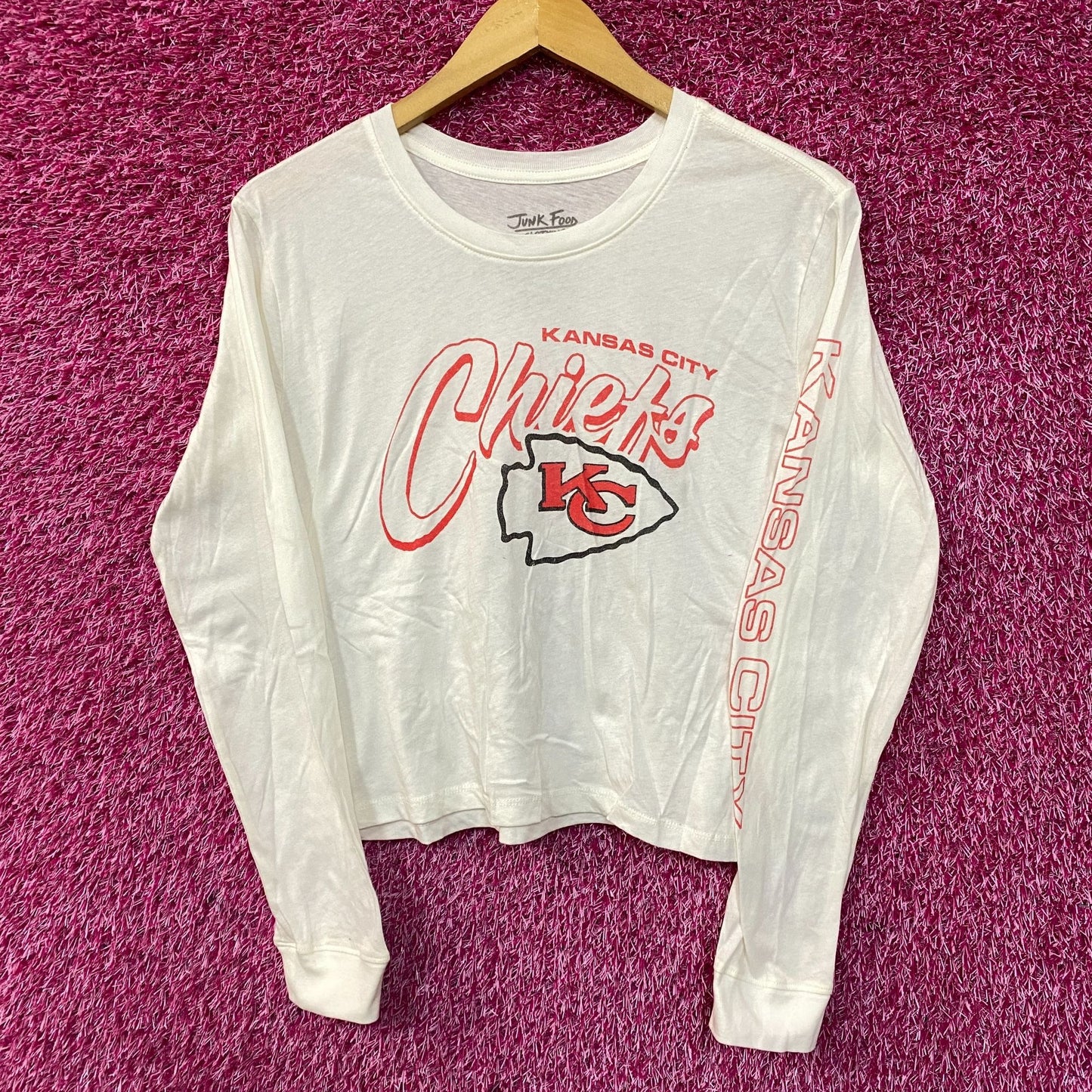 Junk Food NFL Kansas City Chiefs Long Sleeve Cropped T-Shirt XS