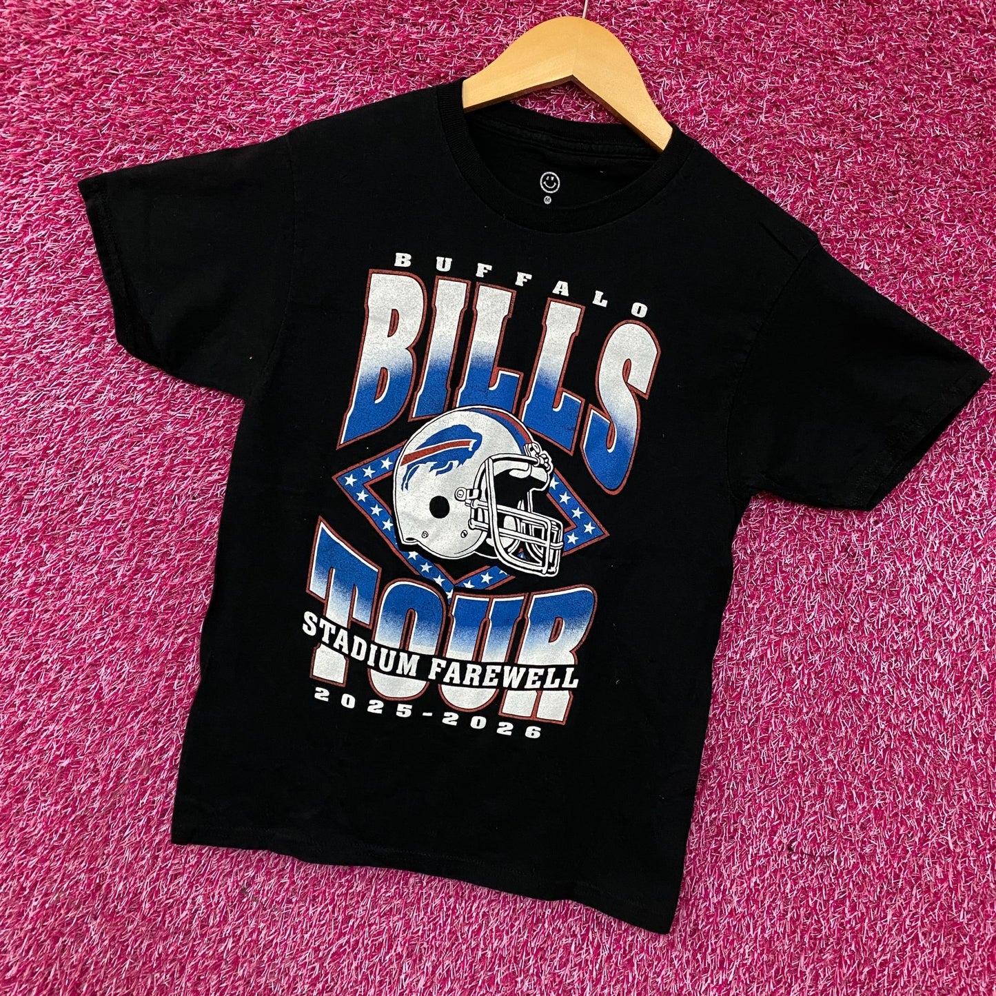Junk Food Clothing Buffalo Bills Stadium Farewell Tour Graphic T-Shirt Kids Medium