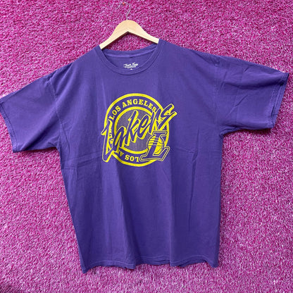 Junk Food Clothing NBA Los Angeles Lakers Crest Vintage Style Tee XL