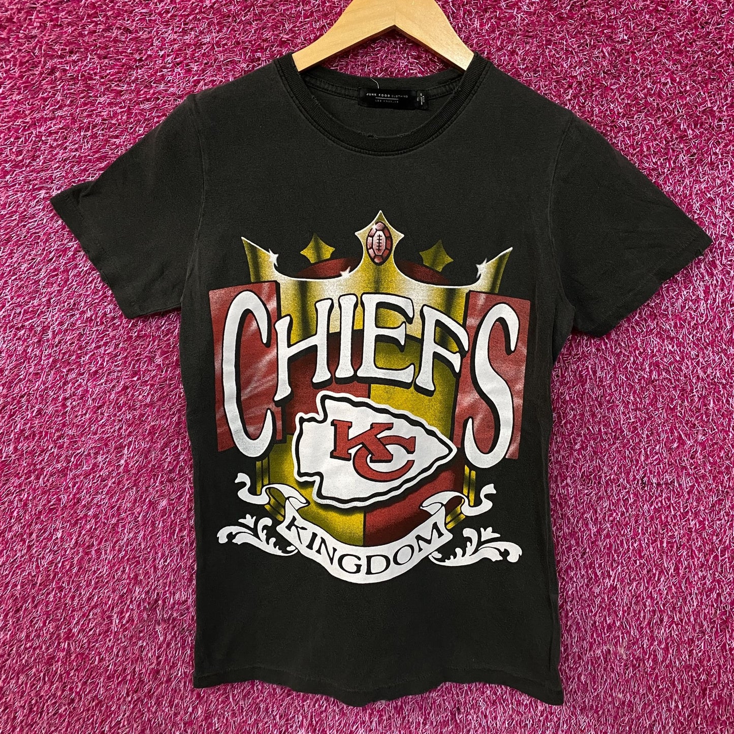Junk Food Clothing Kansas City Chiefs Kingdom Vintage Style T-Shirt XS