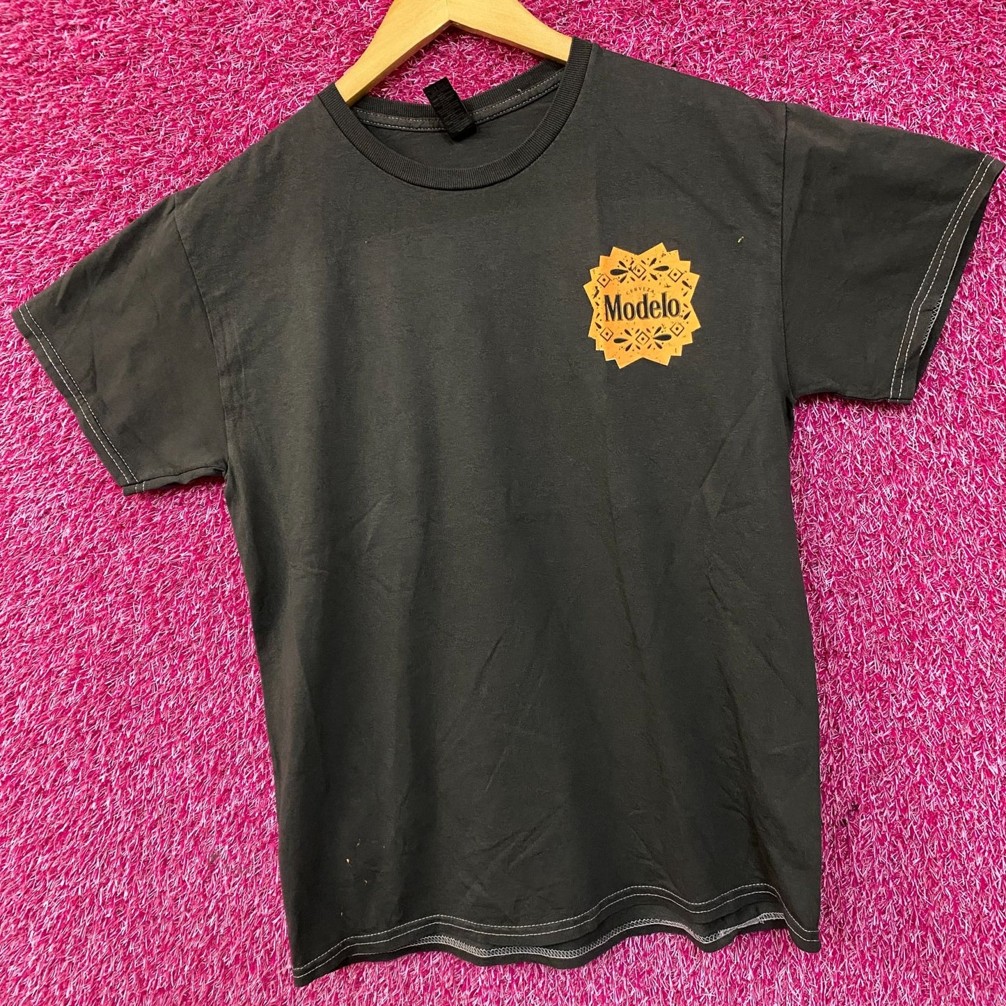 Modelo Cerveza Mexico Viva La Tradicion T-Shirt Medium