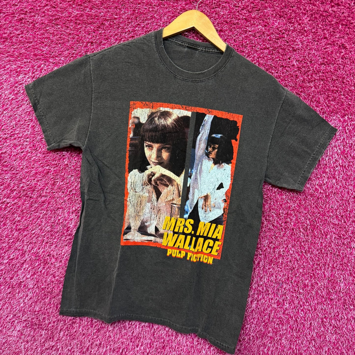 Pulp Fiction Mrs Mia Wallace Dance Date Poster Movie Tee M
