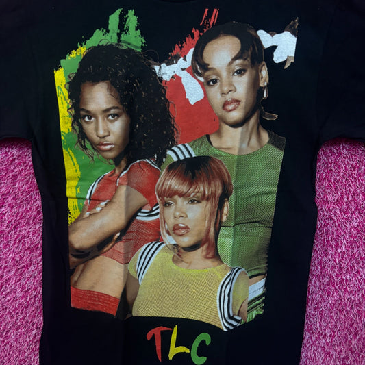 TLC No Scrubs Big Print Tshirt size Small
