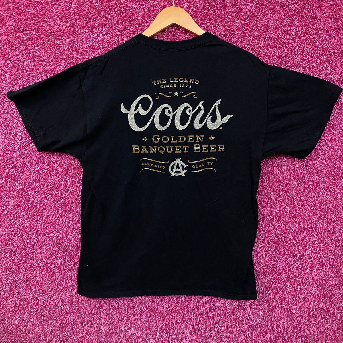 Junk Food Coors Golden Banquet Graphic T-Shirt Large