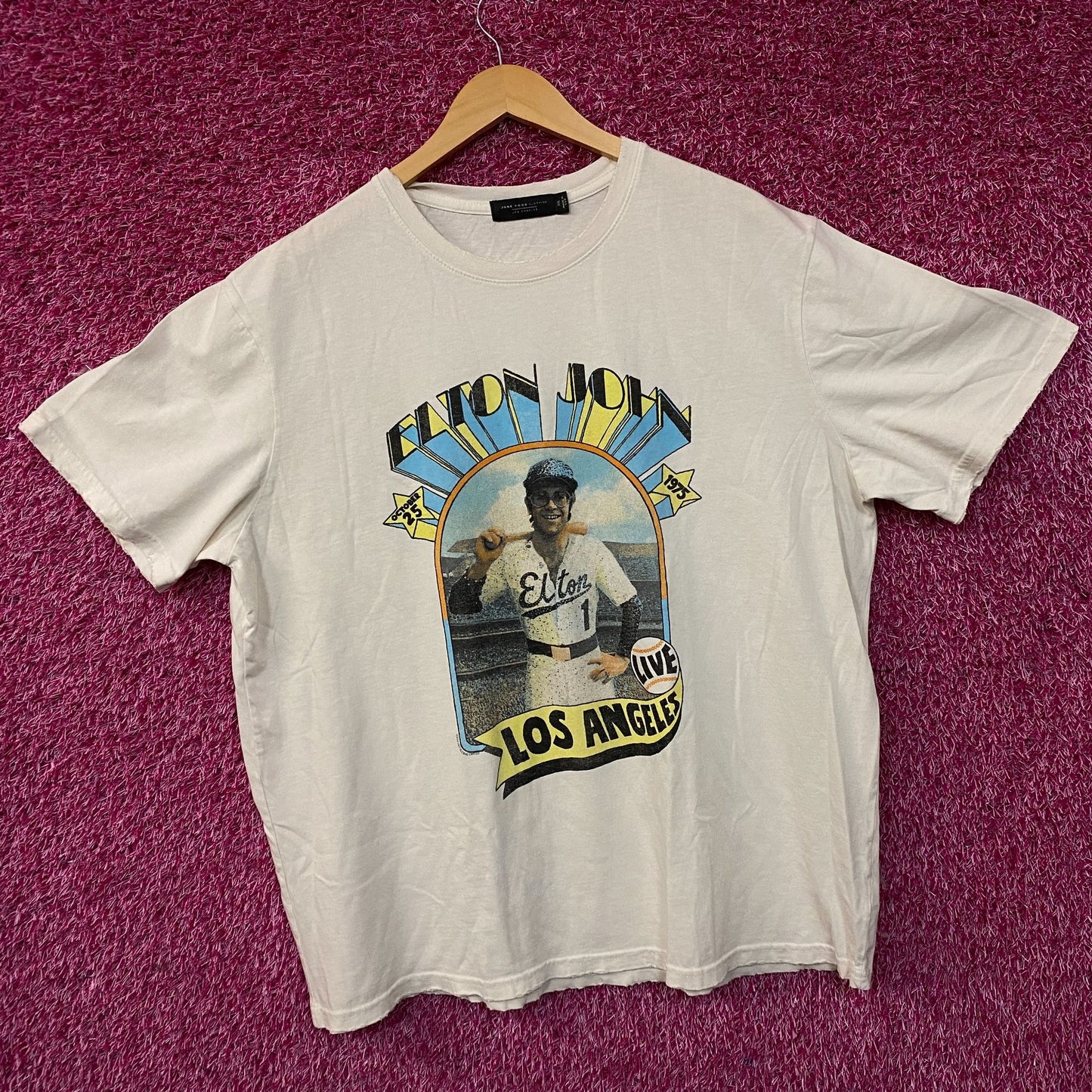 Elton John "Live in Los Angeles 1975" Graphic Women's T-Shirt 2XL