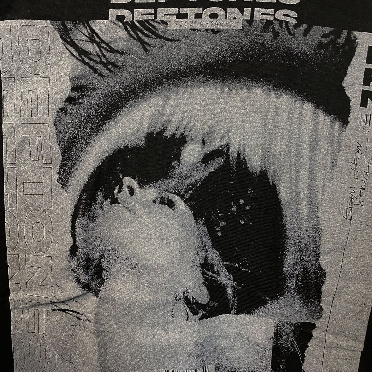 Deftones Saturday Night Wrist 10.31.06. Album Art Alternative Metal T-Shirt Large