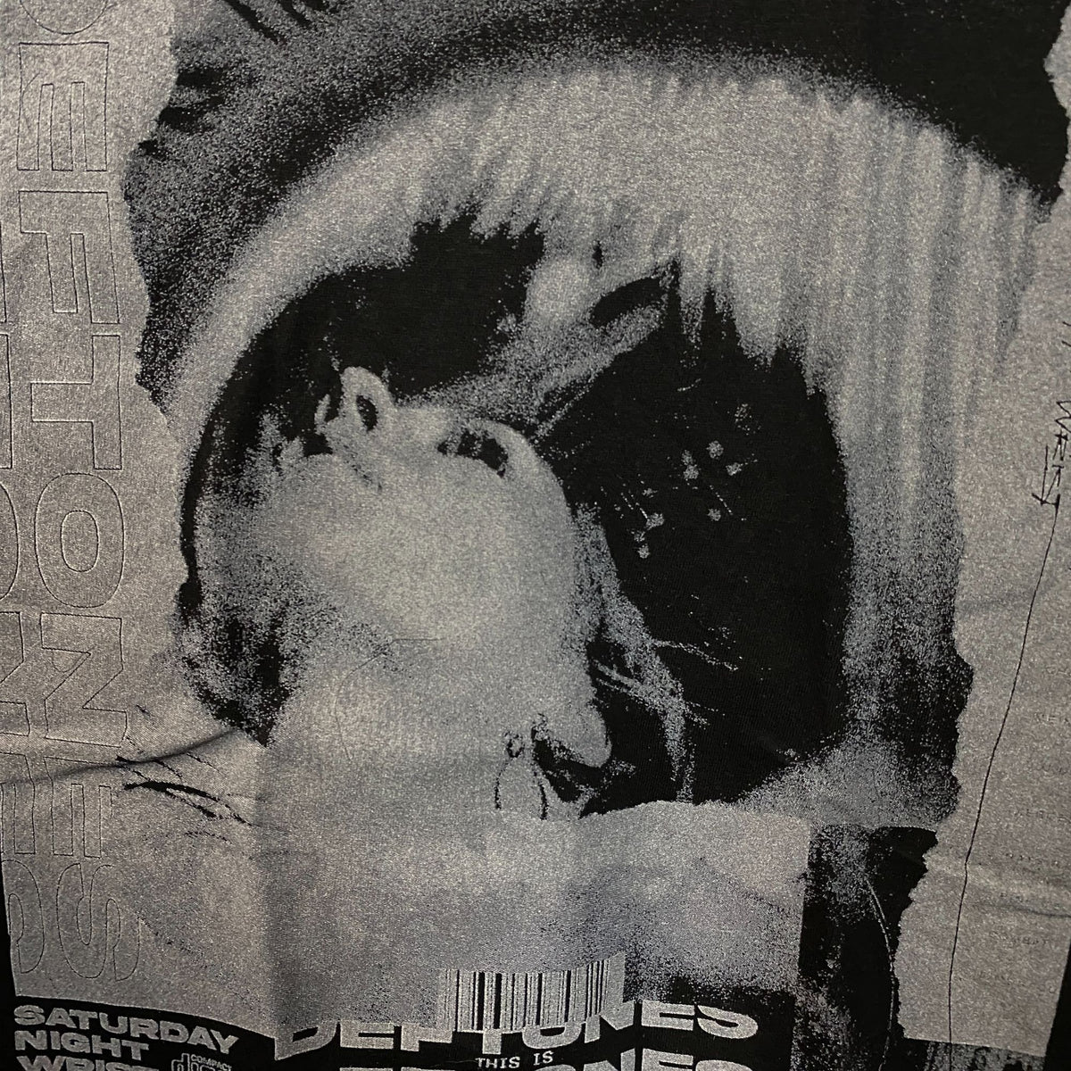 Deftones Saturday Night Wrist 10.31.06. Album Art Alternative Metal T-Shirt Large