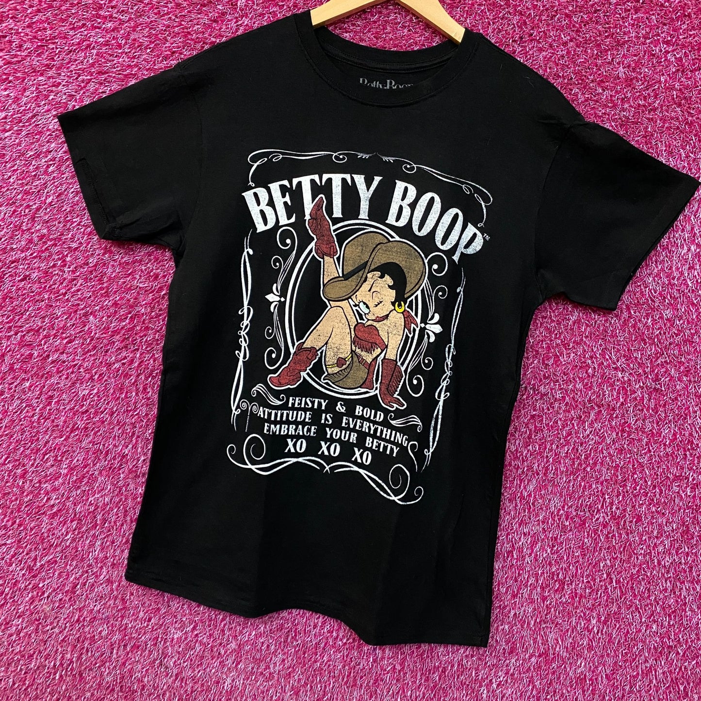 Betty Boop "Feisty & Bold" Cowgirl Cute Graphic T-Shirt Large