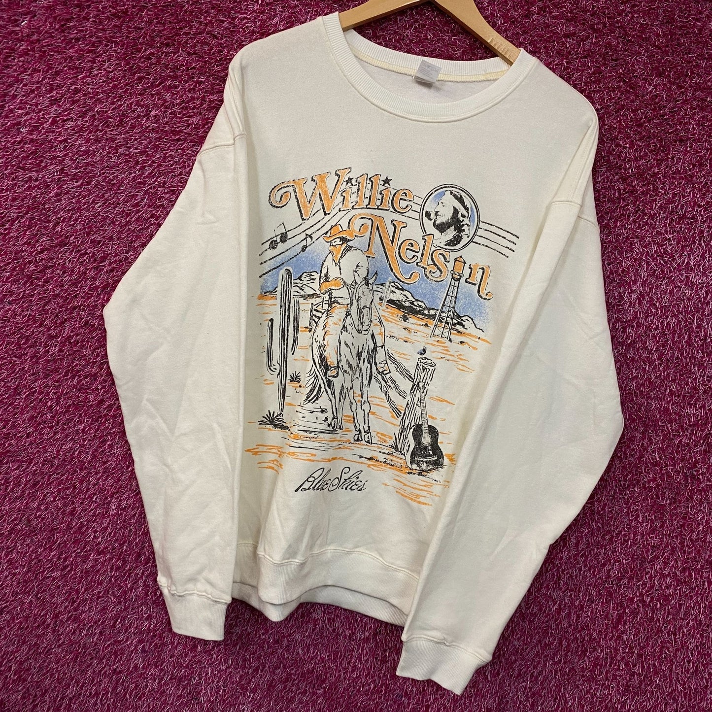 Willie Nelson Blue Skies Graphic Sweatshirt Large