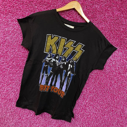 Kiss Pit Tour Rock Women's Tshirt size small