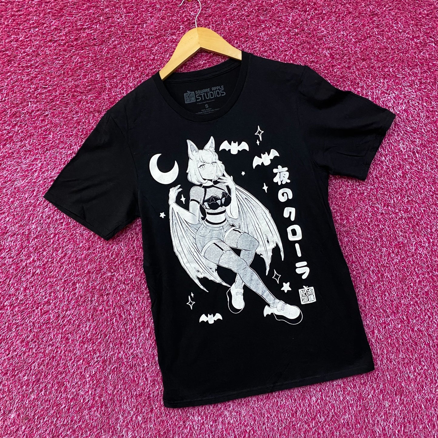 Square Apple Studios Nightcrawler Bat Girl Anime Girl T-Shirt Small