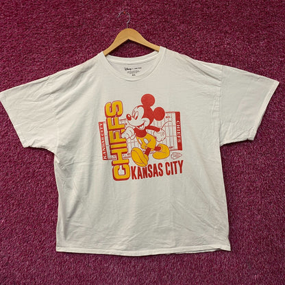 Disney x Junk Food NFL Kansas City Chiefs Mickey Mouse Field T-Shirt 2XL
