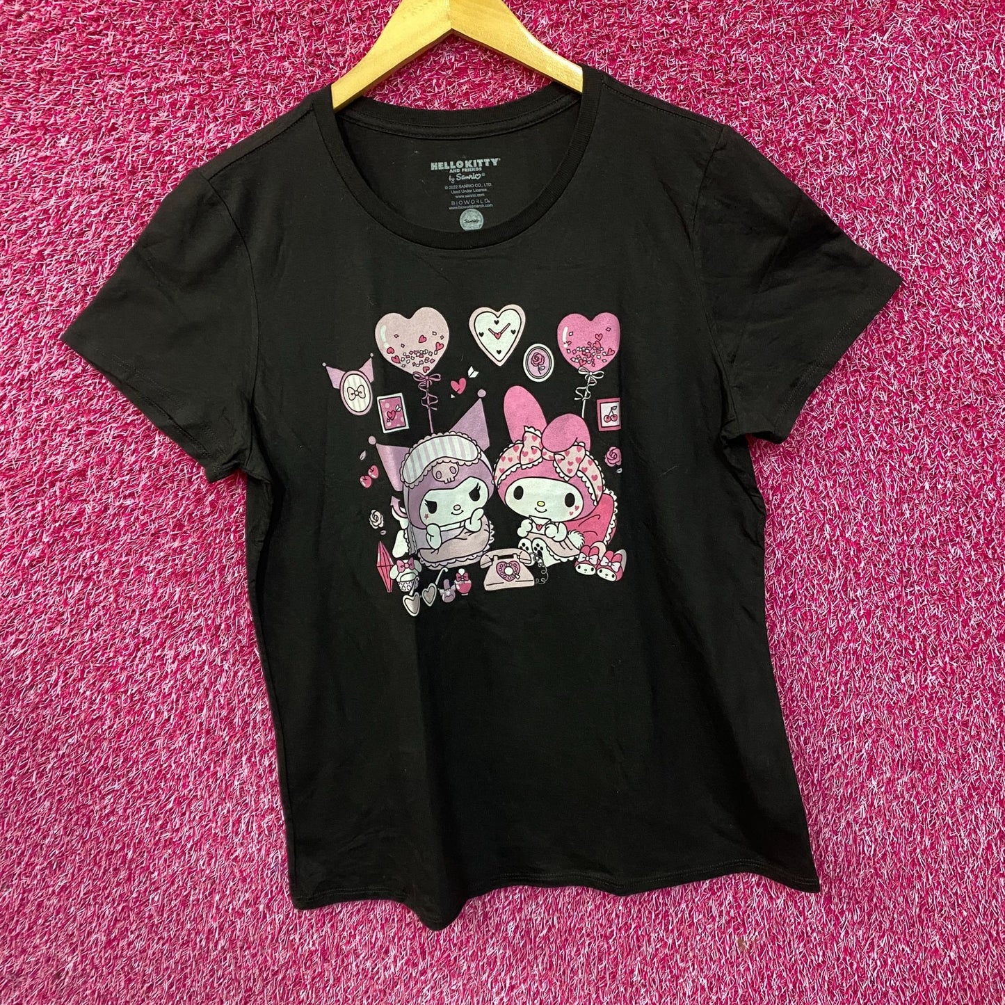 Hello Kitty and Friends My Melody and Kuromi Pajama Party Casual Fashion T-Shirt XL
