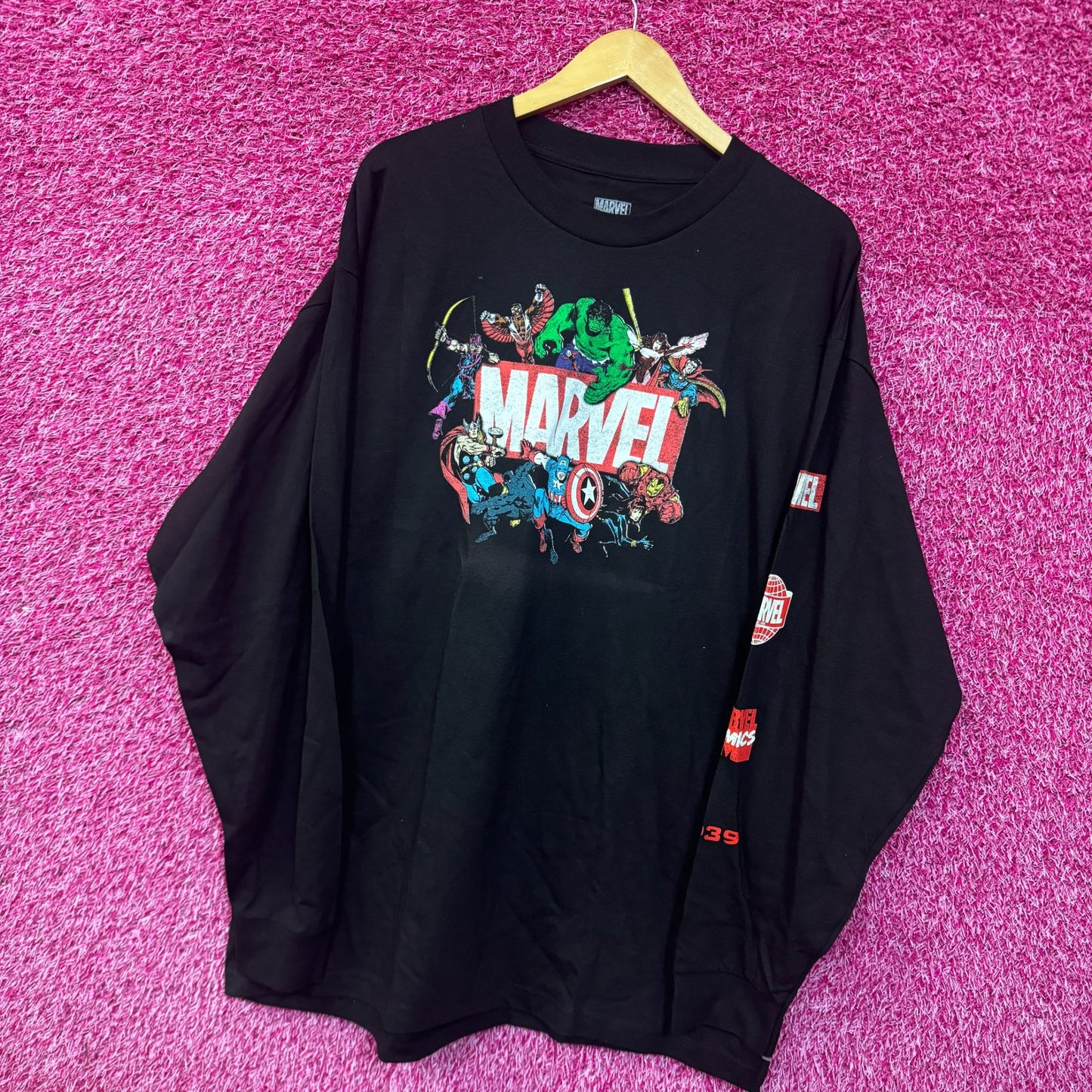 Marvel Logo Characters long sleeve T-shirt size 2XL