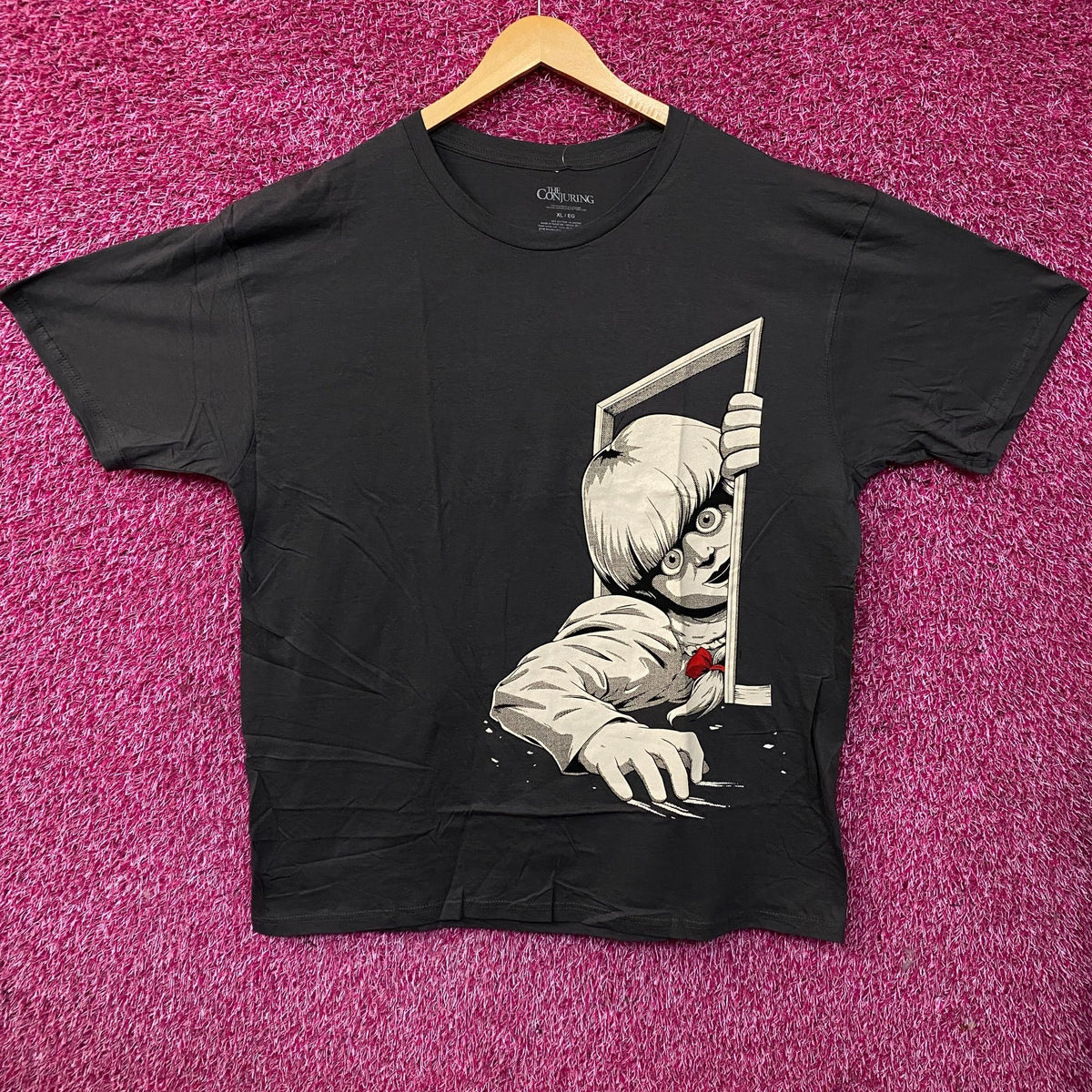 The Conjuring Annabelle Doll Graphic T-Shirt XL
