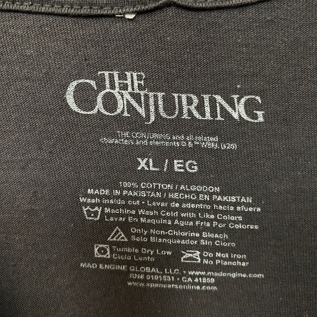 The Conjuring Annabelle Doll Graphic T-Shirt XL