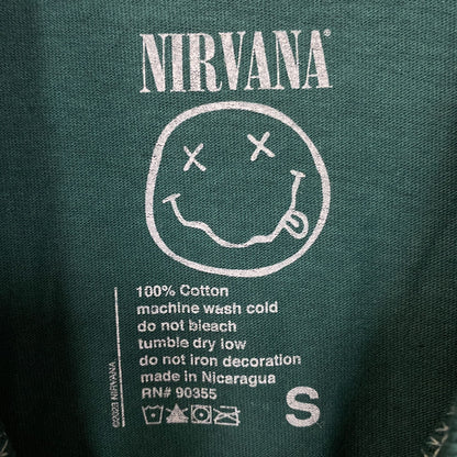 Nirvana Pink Smiley Grunge Band Graphic T-Shirt Small