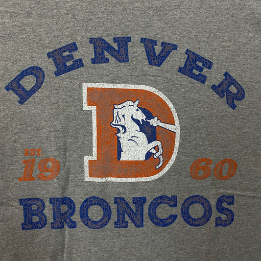 Junk Food Clothing Denver Broncos Faded Vintage Style T-Shirt Medium