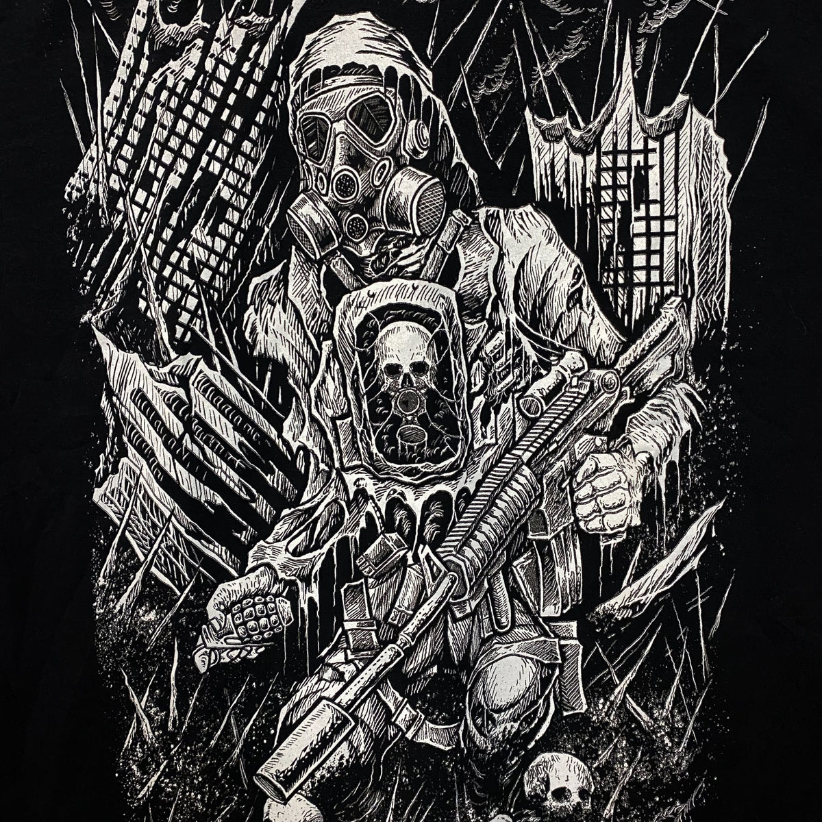 VampireFreaks Gas Mask Post-Apocalypse Graphic T-Shirt Medium