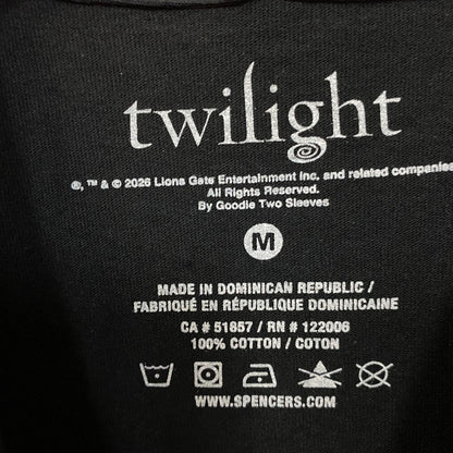 The Twilight Saga "Love at First Sniff" Bella & Edward Graphic T-Shirt Medium