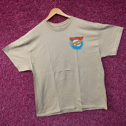 Hooters Country Club Delightfully Tacky Since 83 T-Shirt XL