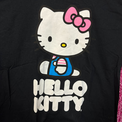 Hello Kitty Sitting Sideways Kawaii Anime Sanrio Tee M