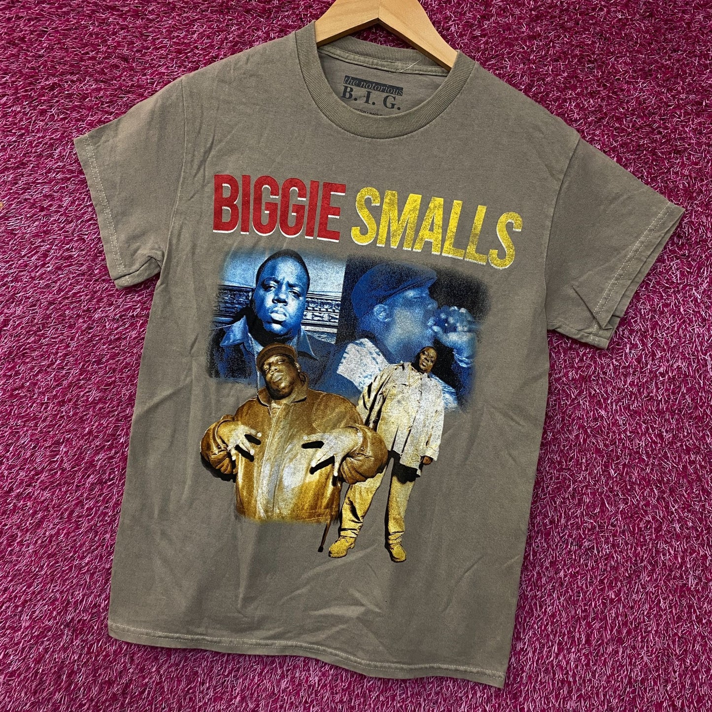 The Notorious B.I.G. Biggie Smalls Graphic T-Shirt Small